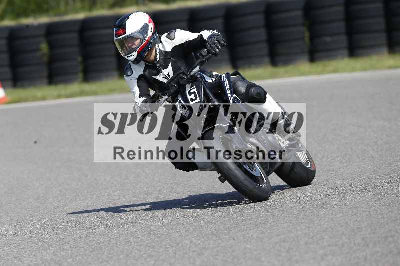 /44 09.08.2025 Plüss Moto Sport ADR/Einsteiger/45